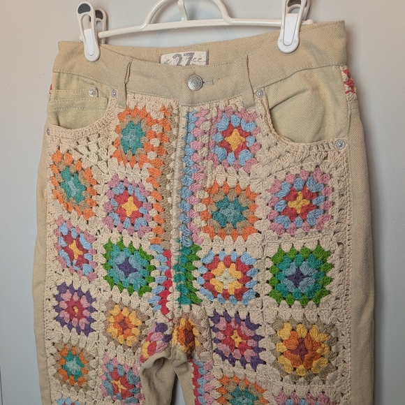 FREE PEOPLE Crochet Zuri Mom Jeans Boho Size 27 100% Cotton Crochet Floral - Picture 6 of 16